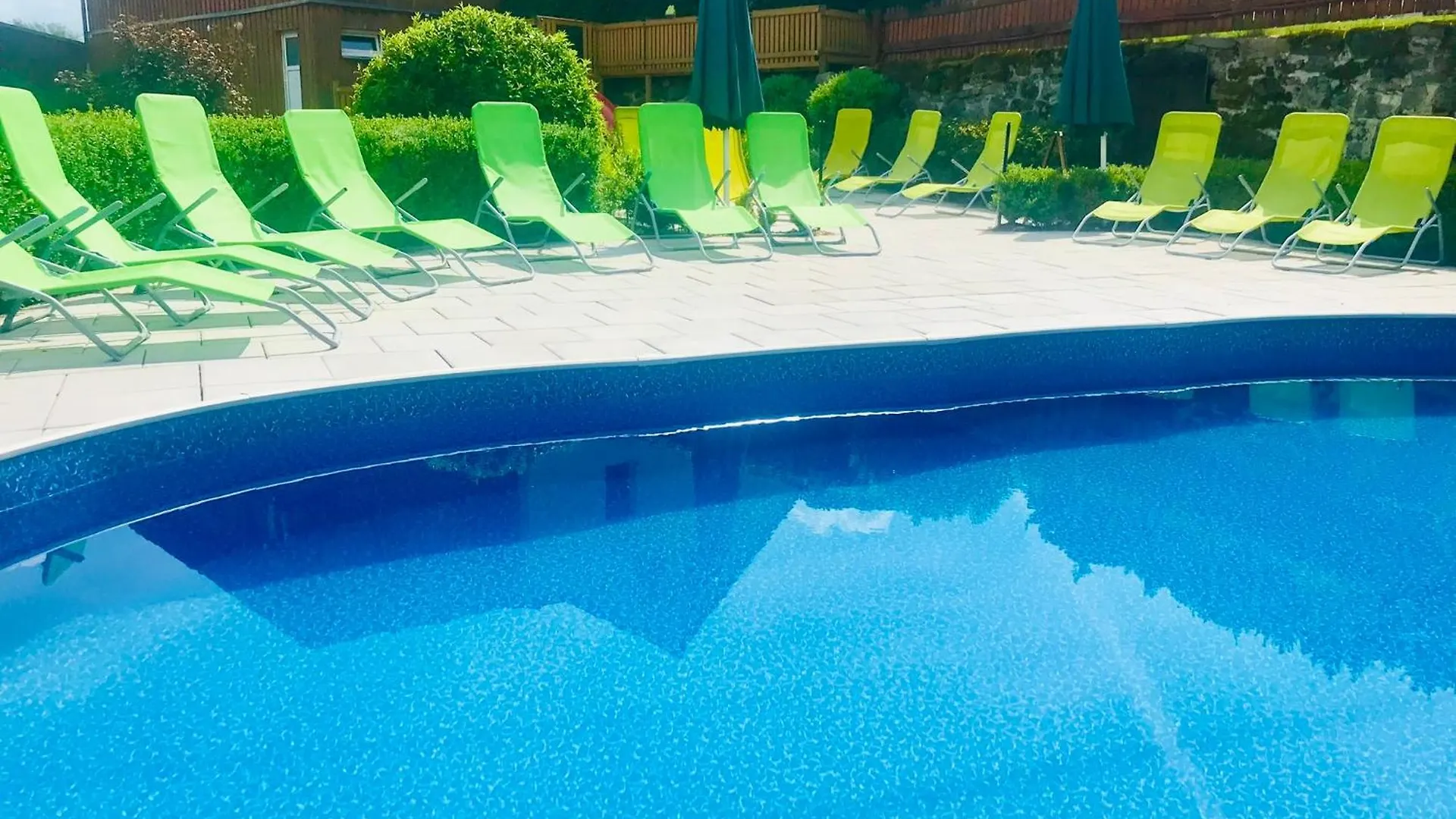Pensjonat Hotel Dvur Stran & Wellness Karlowe Wary