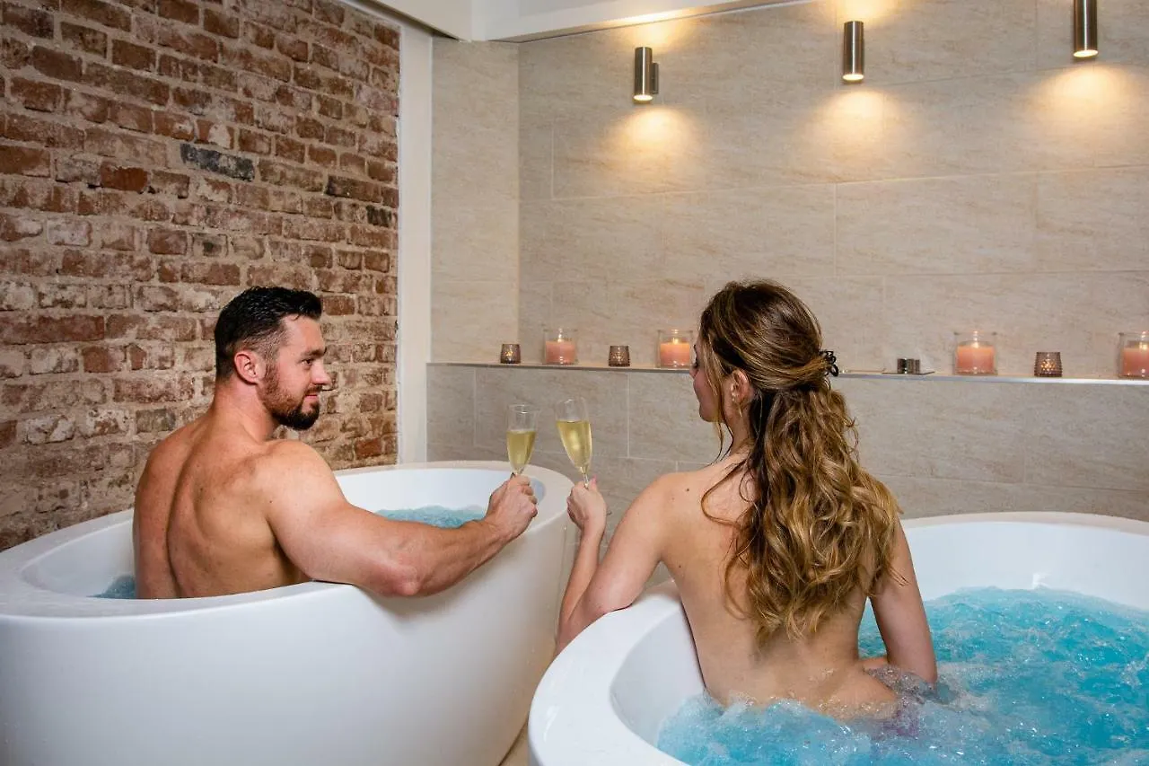 Guest house Dvur Stran & Wellness Hotel Karlovy Vary